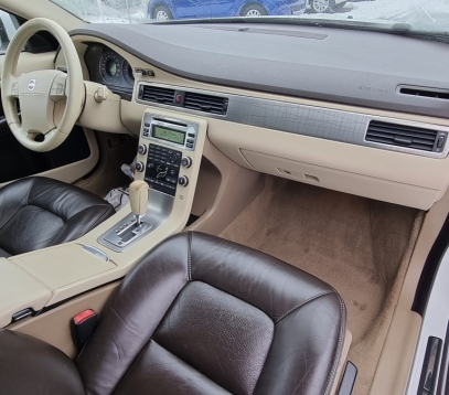 VOLVO XC 70 2.4 4X4 АВТОМАТИК