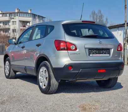NISSAN QUASHQAI