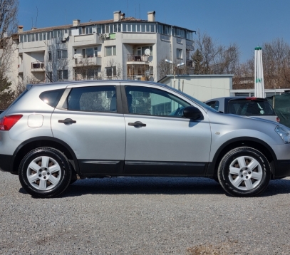 NISSAN QUASHQAI