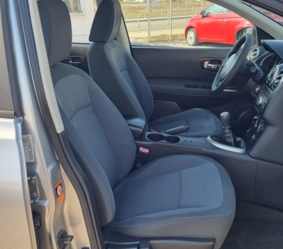 NISSAN QUASHQAI