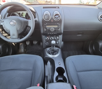 NISSAN QUASHQAI